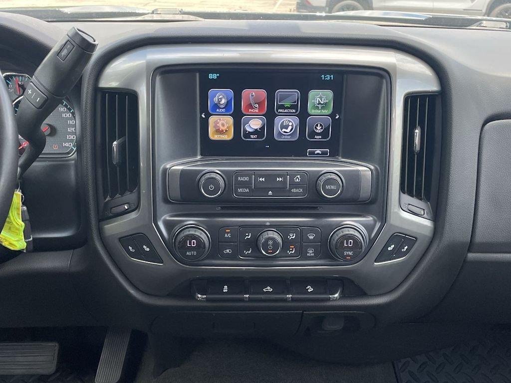 Thumbnail: 2018 Chevrolet Silverado 1500 - 13