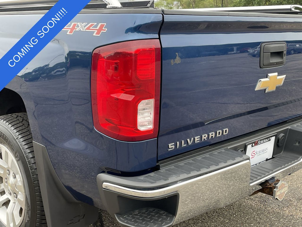 Thumbnail: 2017 Chevrolet Silverado 1500 - 35