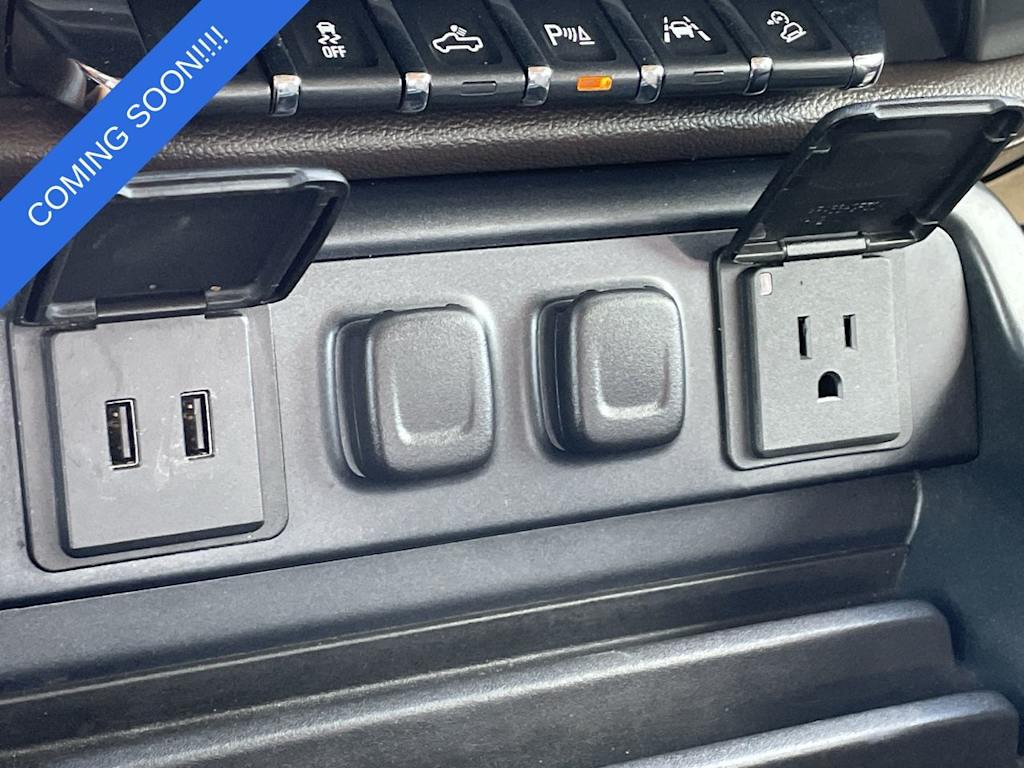 Thumbnail: 2016 Chevrolet Silverado 1500 - 32