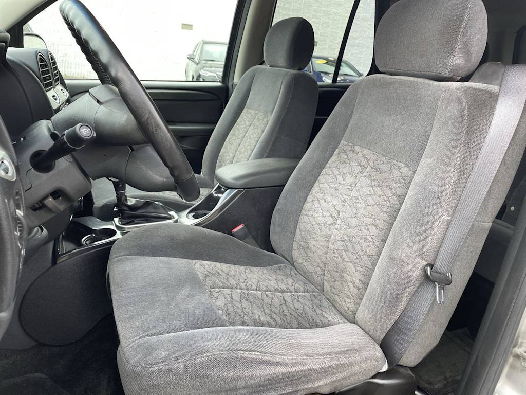 Thumbnail: 2006 GMC Envoy - 11