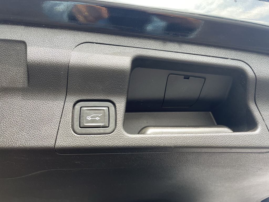 Thumbnail: 2020 GMC Acadia - 27