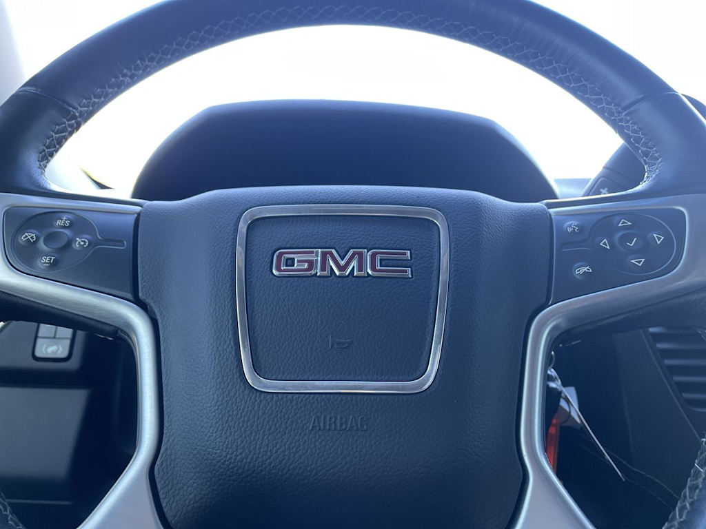 Thumbnail: 2016 GMC Yukon - 2
