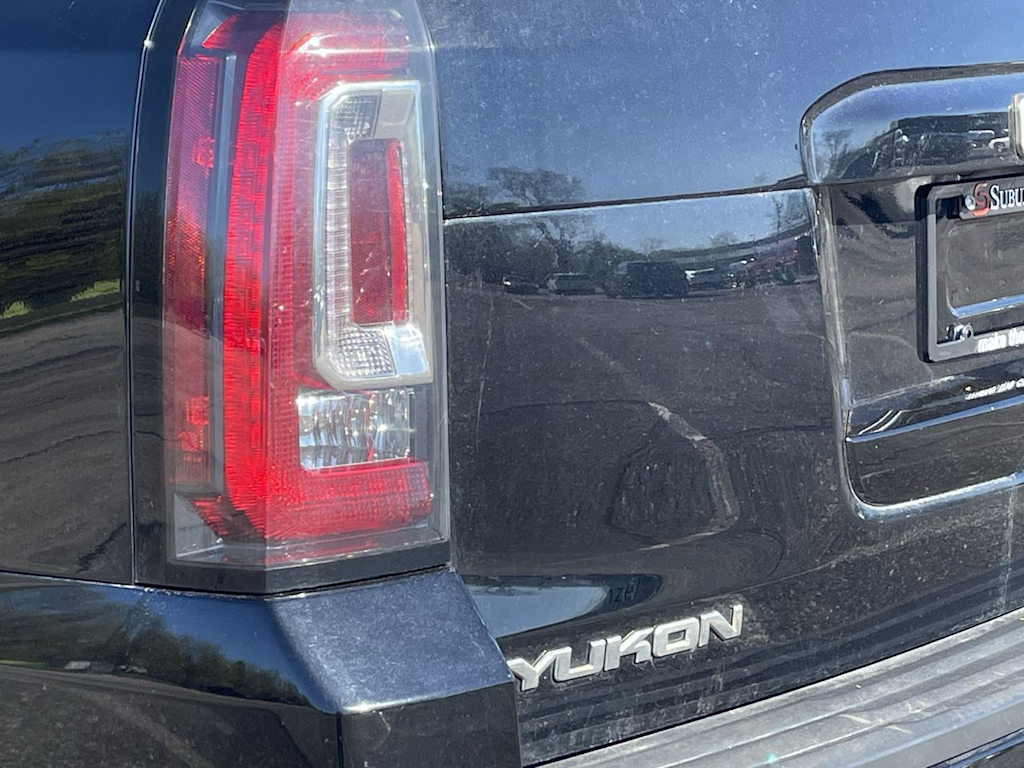 Thumbnail: 2016 GMC Yukon - 39