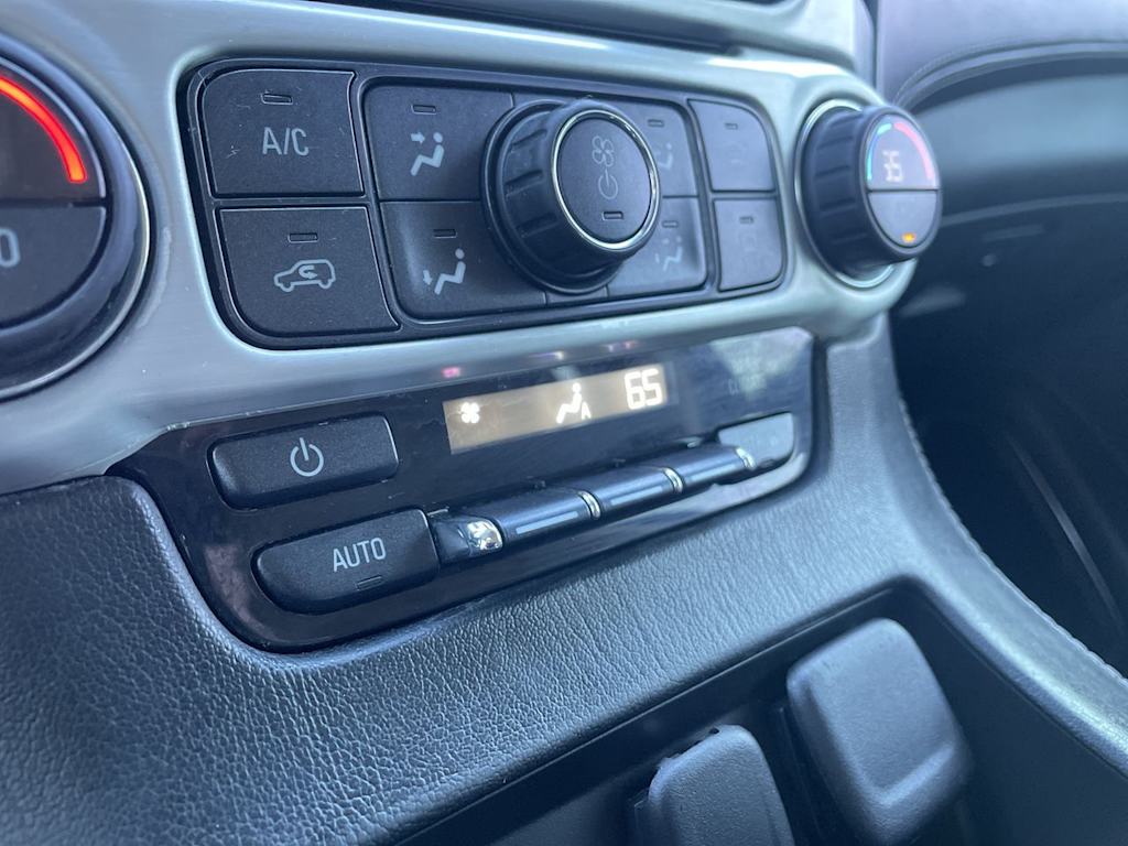 Thumbnail: 2016 GMC Yukon - 34