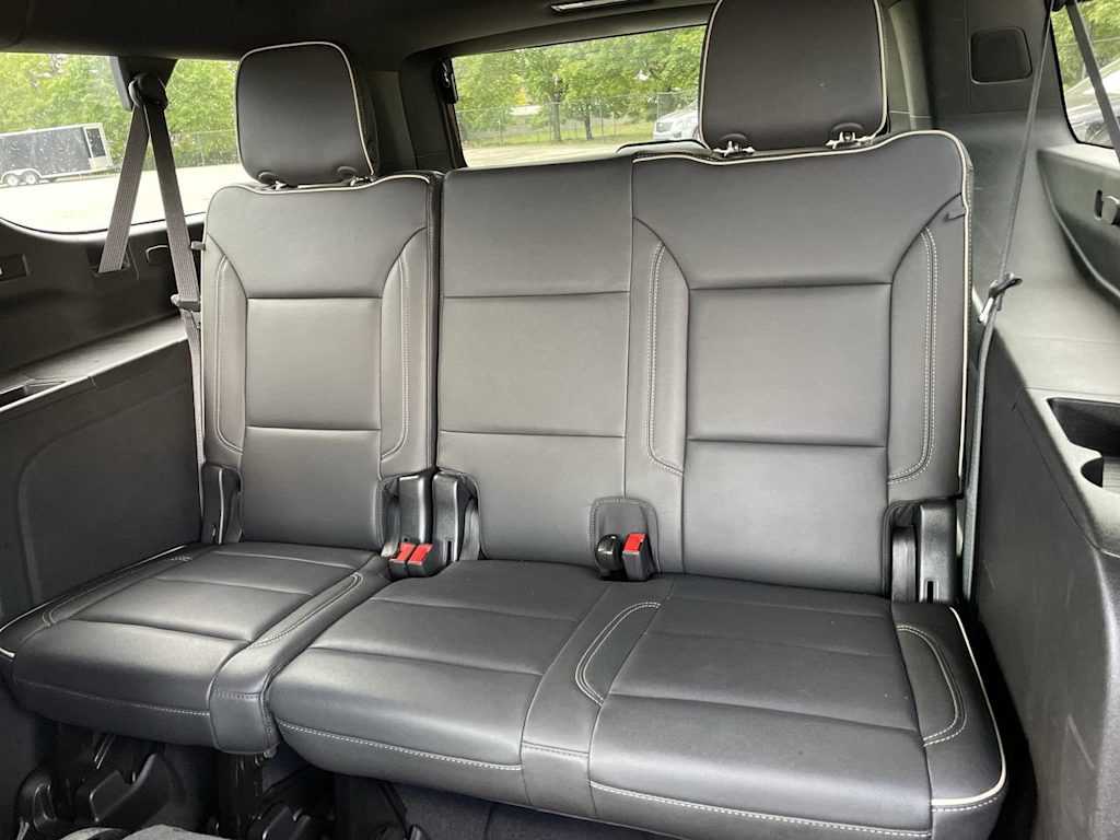 Thumbnail: 2023 GMC Yukon XL - 27