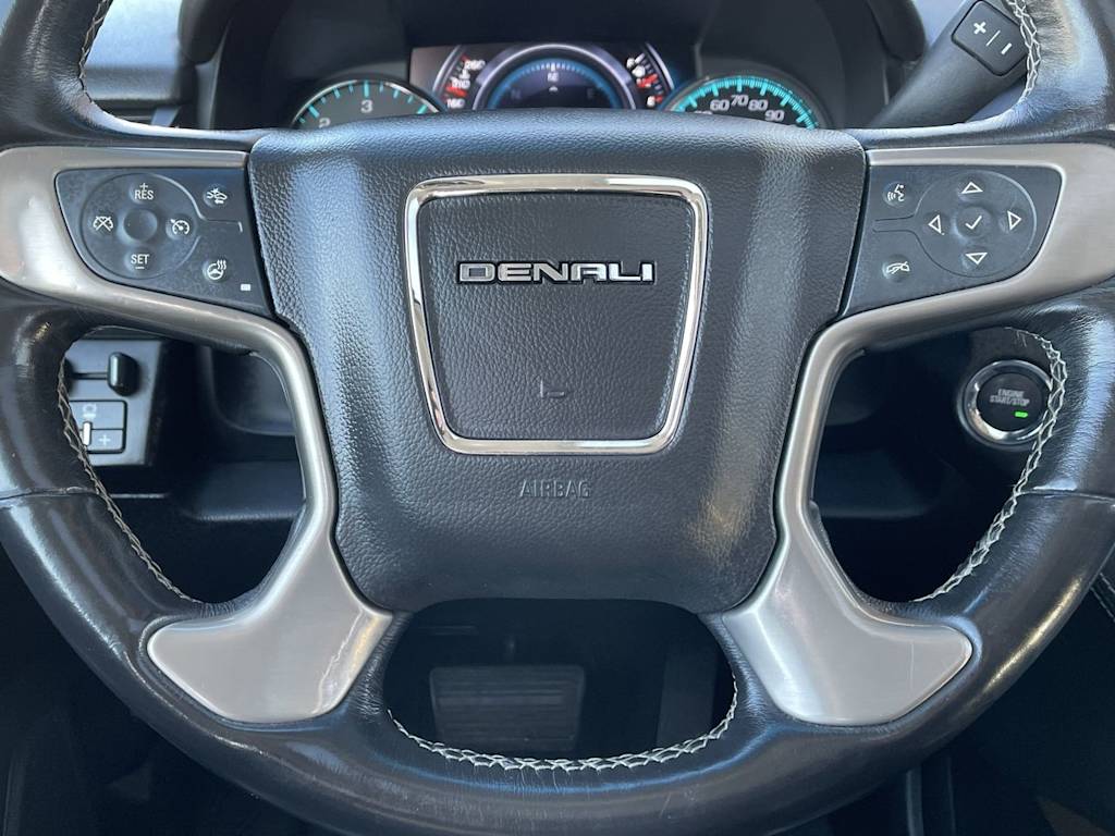 2019 GMC Yukon XL Denali 25