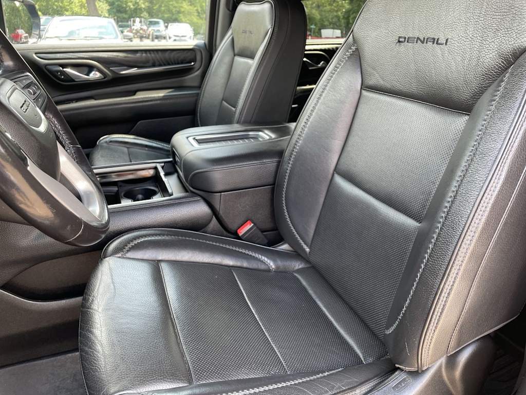 Thumbnail: 2021 GMC Yukon XL - 11