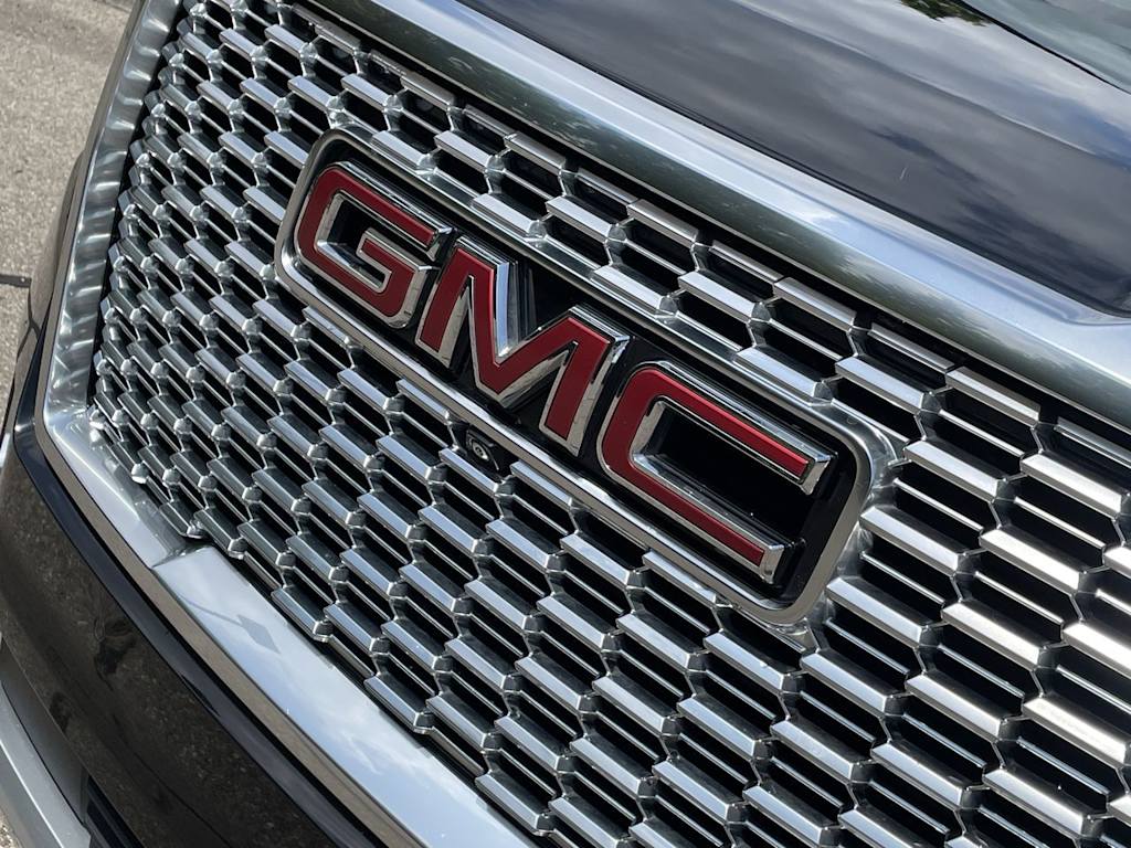 Thumbnail: 2021 GMC Yukon XL - 7