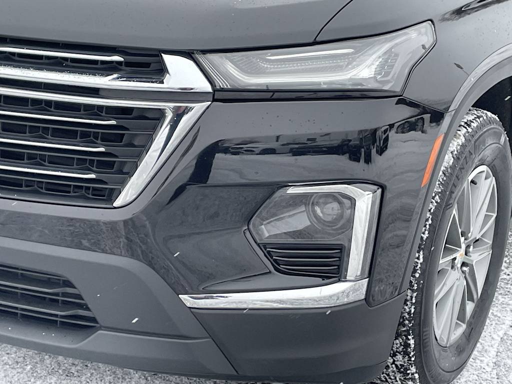 Thumbnail: 2023 Chevrolet Traverse - 38