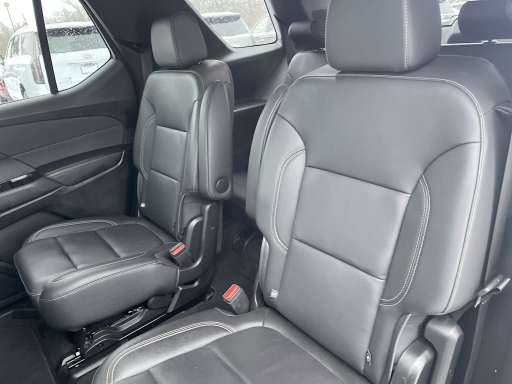 Thumbnail: 2023 Chevrolet Traverse - 29