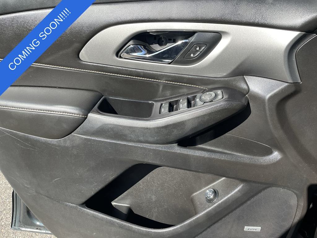 Thumbnail: 2019 Chevrolet Traverse - 38