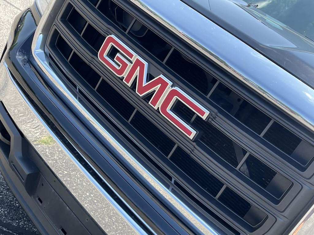 Thumbnail: 2015 GMC Sierra 1500 - 32