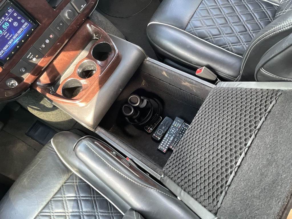 Thumbnail: 2019 GMC Savana - 13