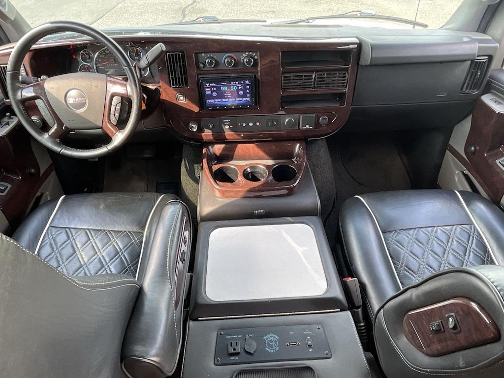 Thumbnail: 2019 GMC Savana - 8