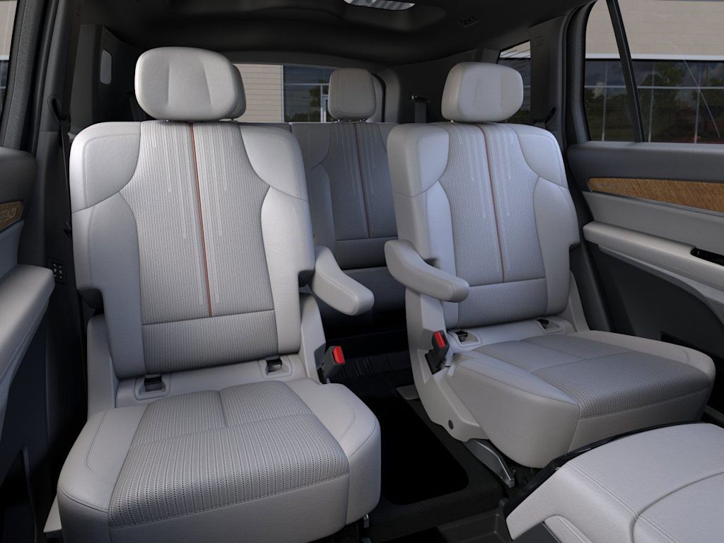 2026 Cadillac Vistiq Sport 9