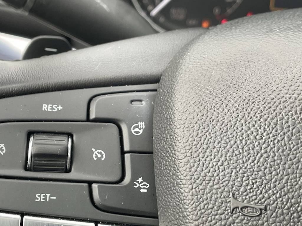 2022 Cadillac XT4 Luxury 30