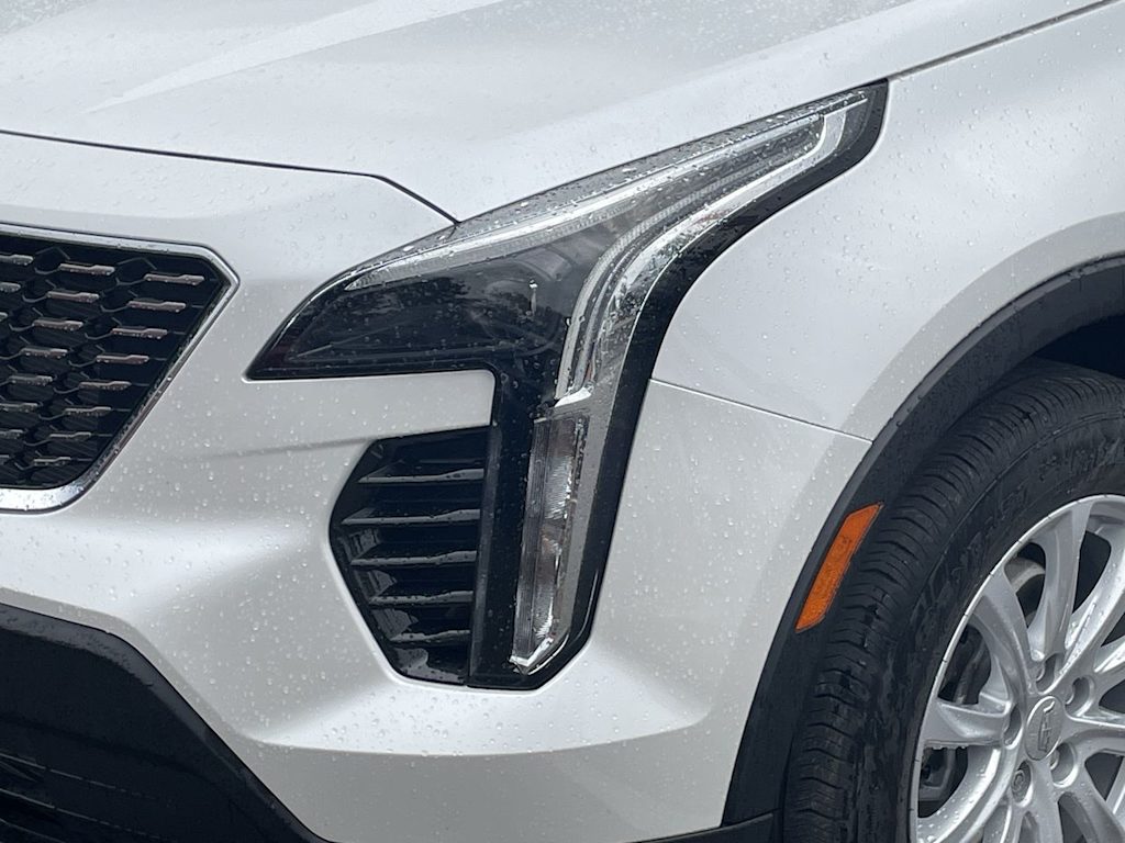 2022 Cadillac XT4 Luxury 38