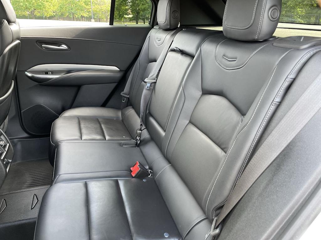 Thumbnail: 2023 Cadillac XT4 - 27