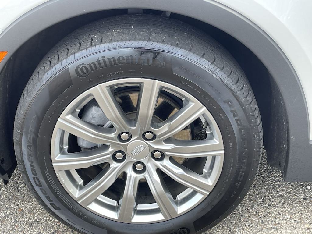 Thumbnail: 2023 Cadillac XT4 - 7