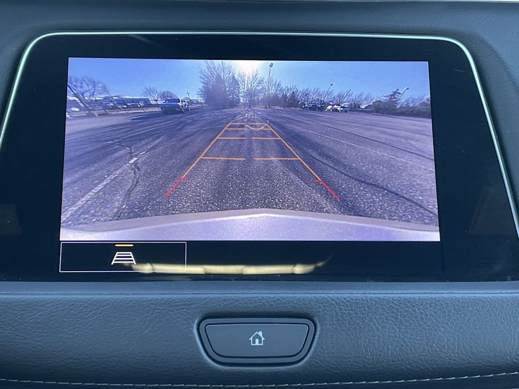 Thumbnail: 2023 Cadillac XT4 - 33