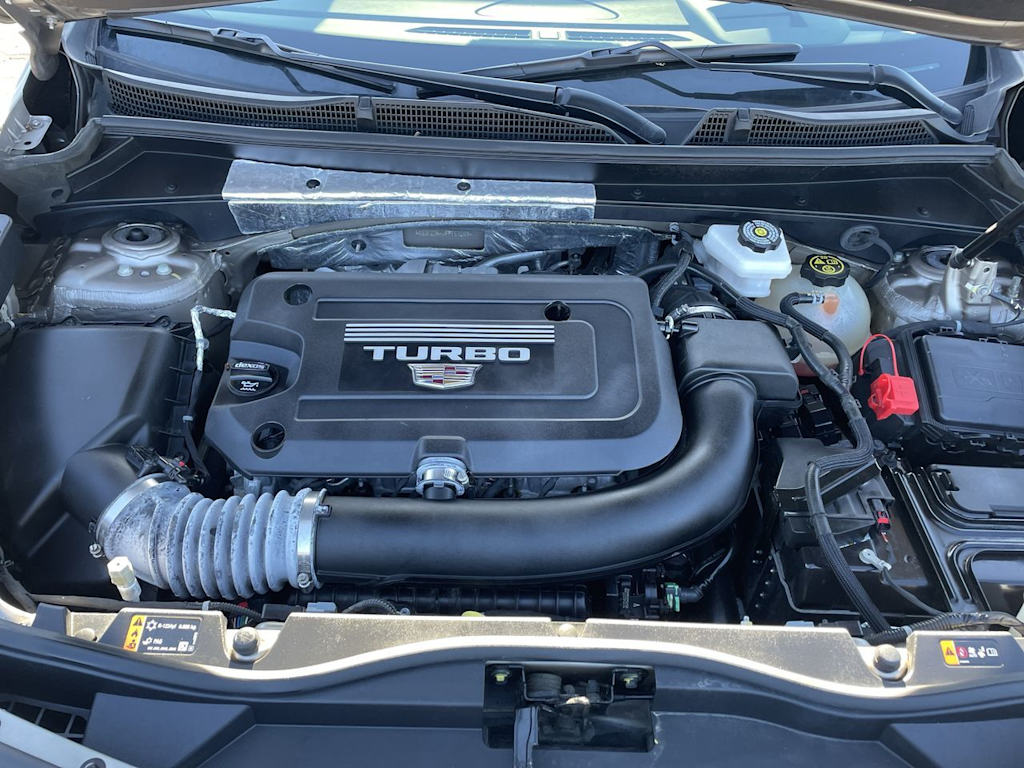 Thumbnail: 2023 Cadillac XT4 - 8