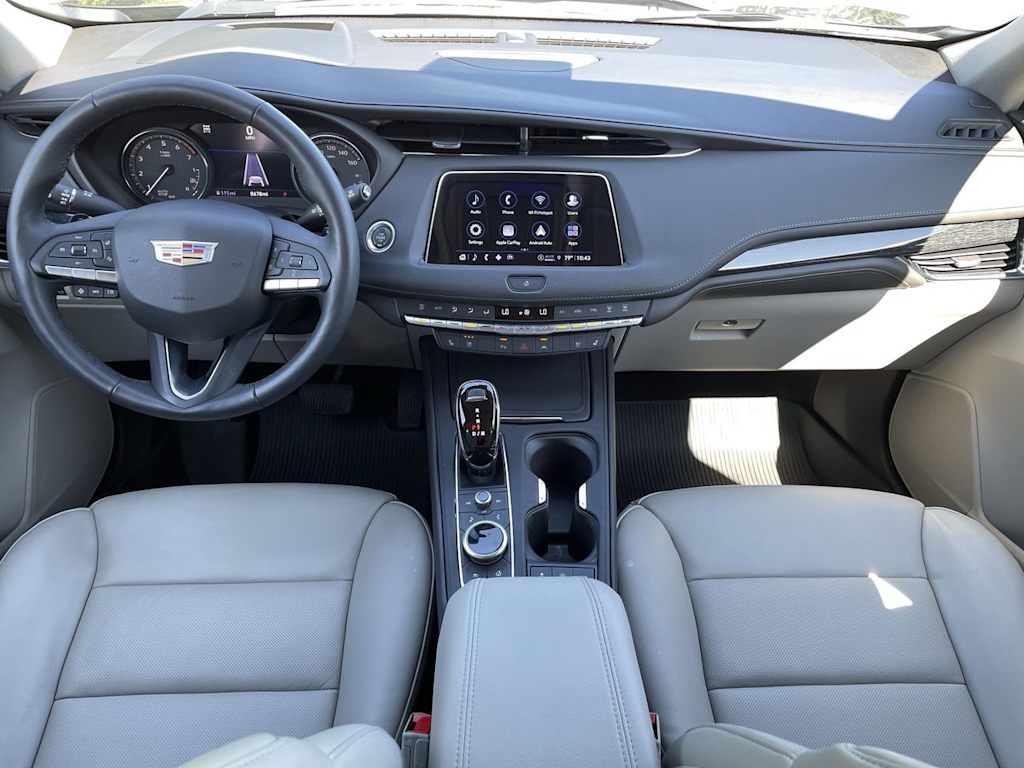 Thumbnail: 2023 Cadillac XT4 - 8