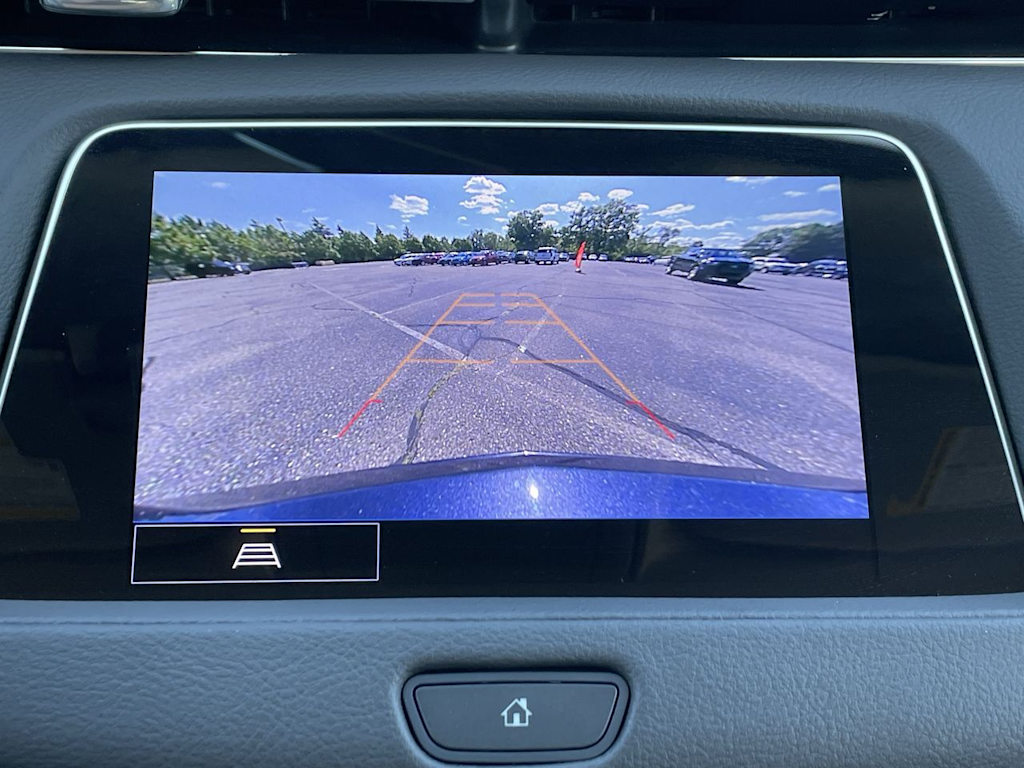 Thumbnail: 2023 Cadillac XT4 - 33