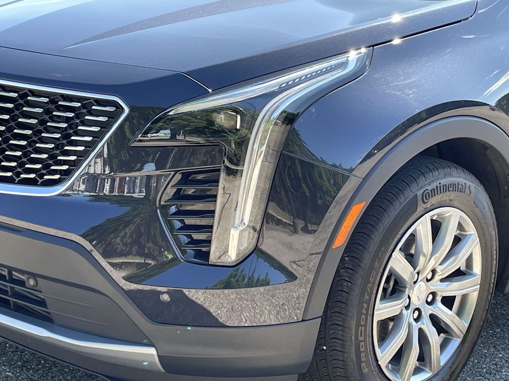 Thumbnail: 2023 Cadillac XT4 - 38
