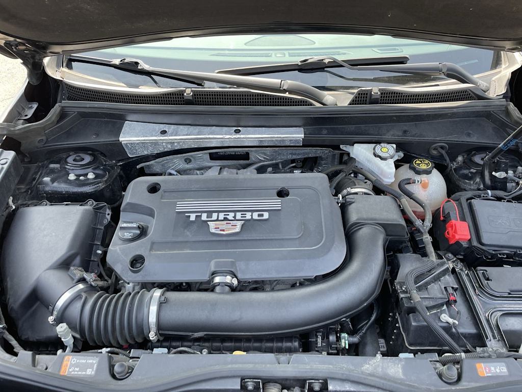 Thumbnail: 2021 Cadillac XT4 - 8