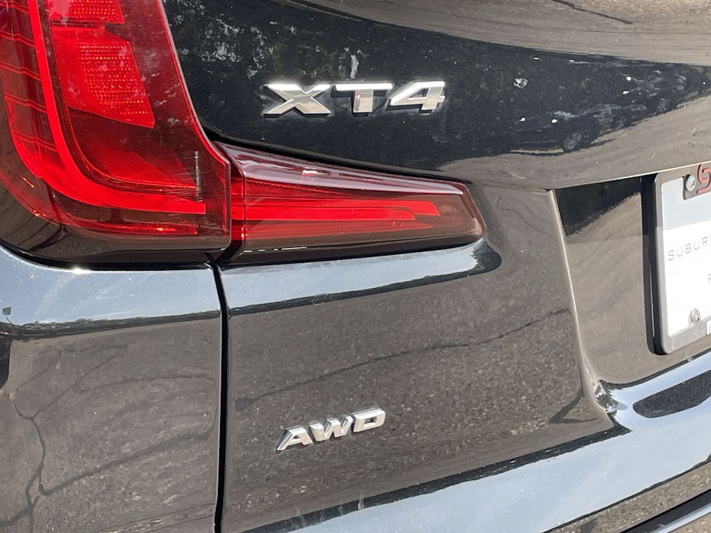 Thumbnail: 2021 Cadillac XT4 - 39