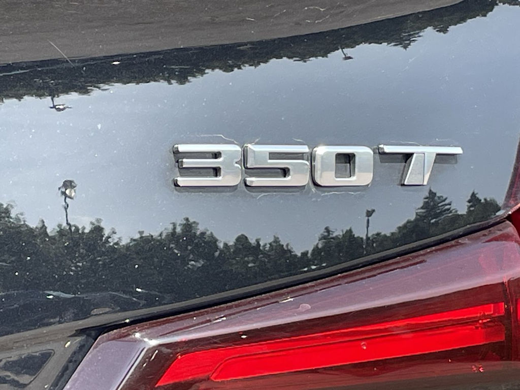 Thumbnail: 2021 Cadillac XT4 - 40
