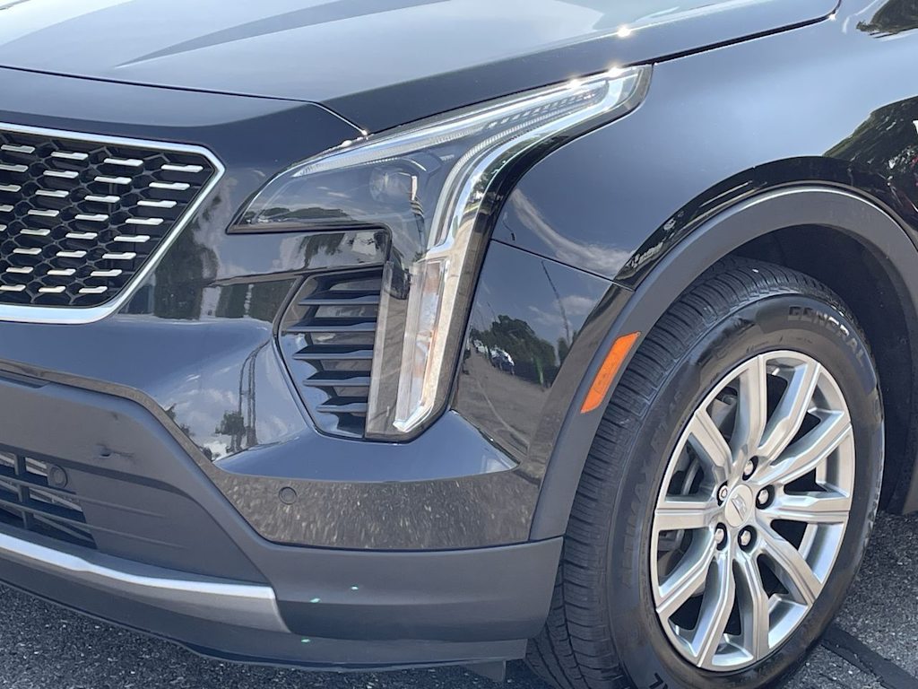 Thumbnail: 2021 Cadillac XT4 - 38