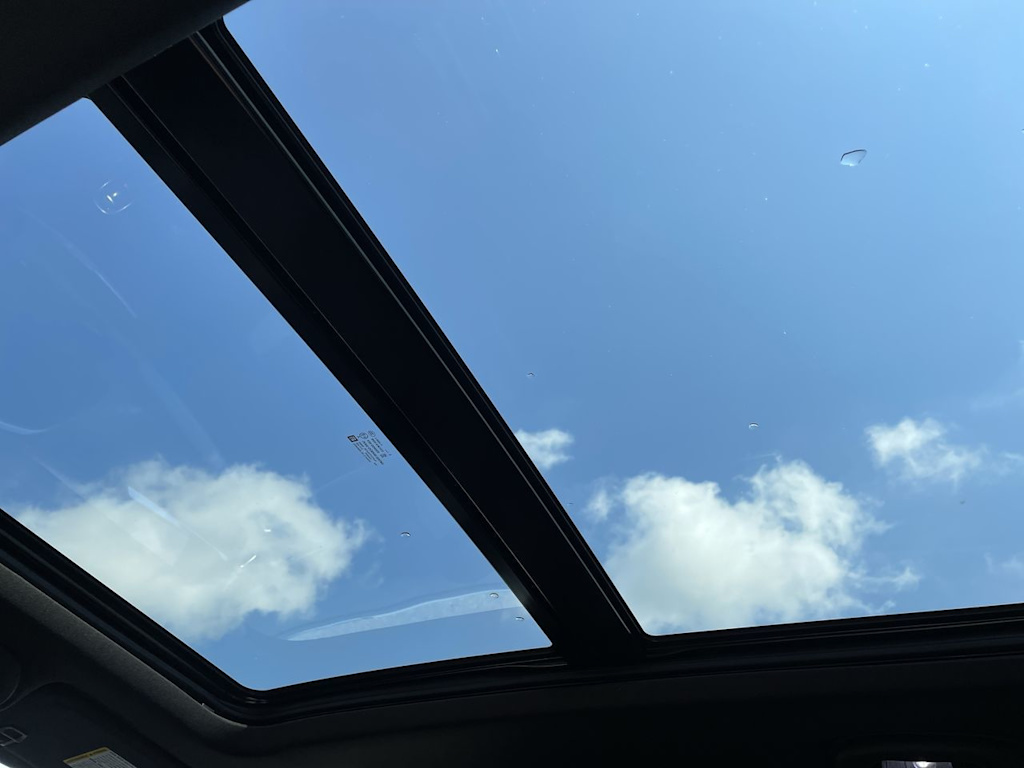 Thumbnail: 2024 Cadillac XT4 - 29