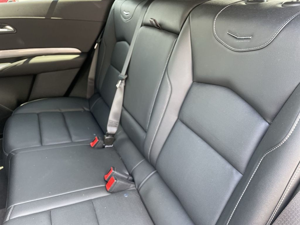 Thumbnail: 2024 Cadillac XT4 - 27