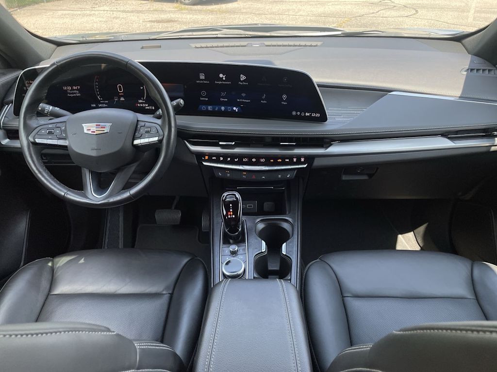 Thumbnail: 2024 Cadillac XT4 - 10