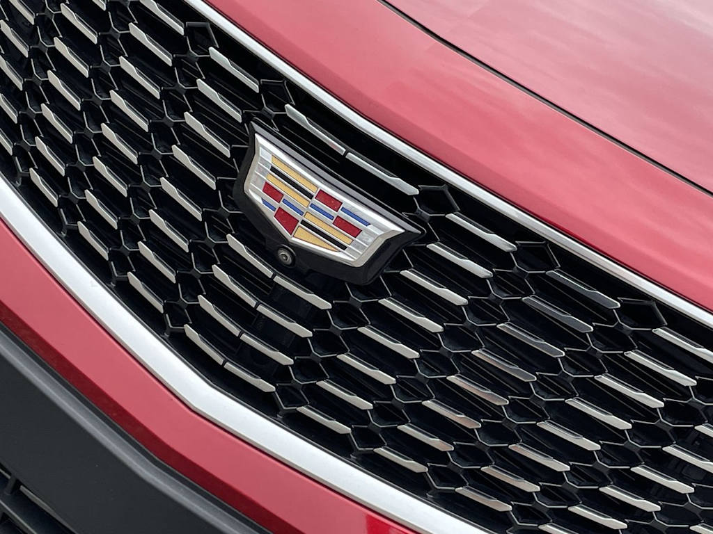 Thumbnail: 2022 Cadillac XT4 - 5