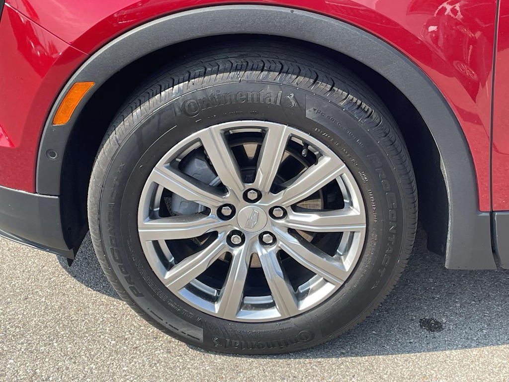 Thumbnail: 2022 Cadillac XT4 - 8