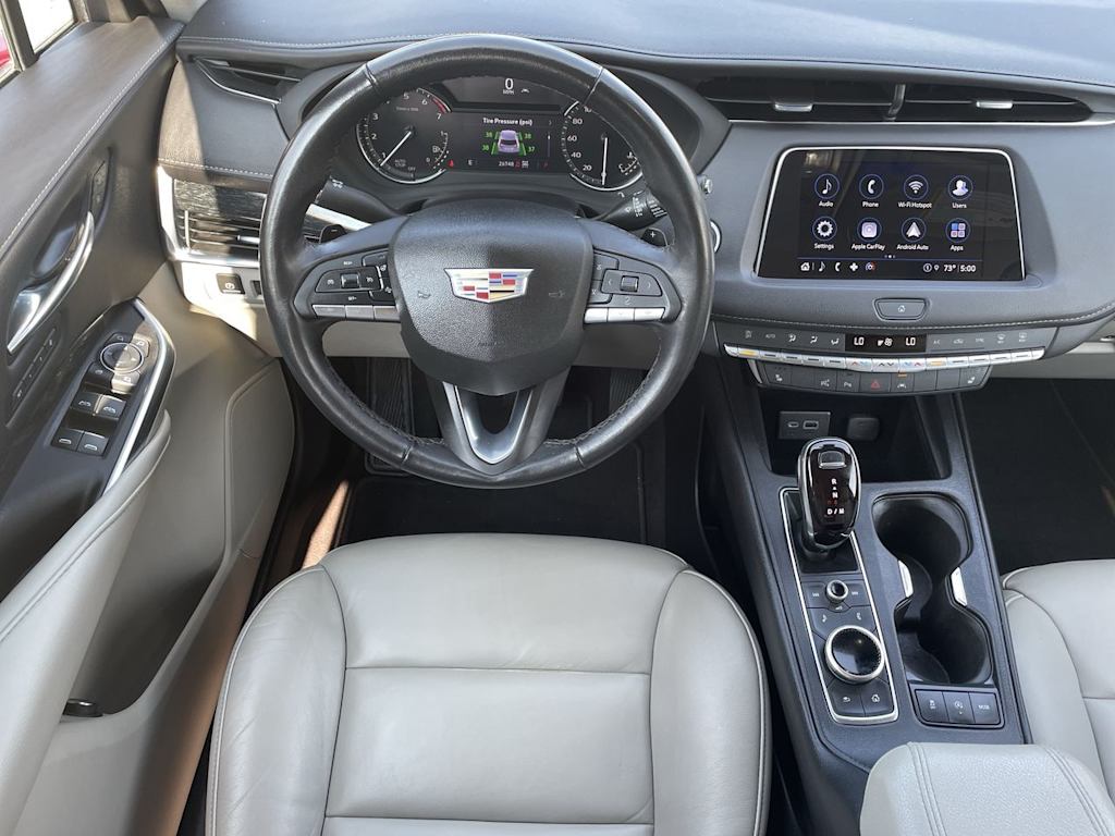 Thumbnail: 2022 Cadillac XT4 - 2