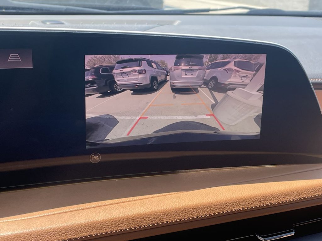 Thumbnail: 2024 Cadillac XT4 - 34
