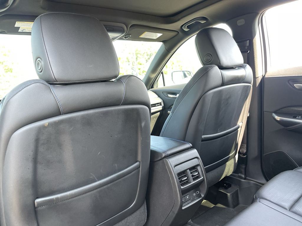 Thumbnail: 2024 Cadillac XT4 - 28