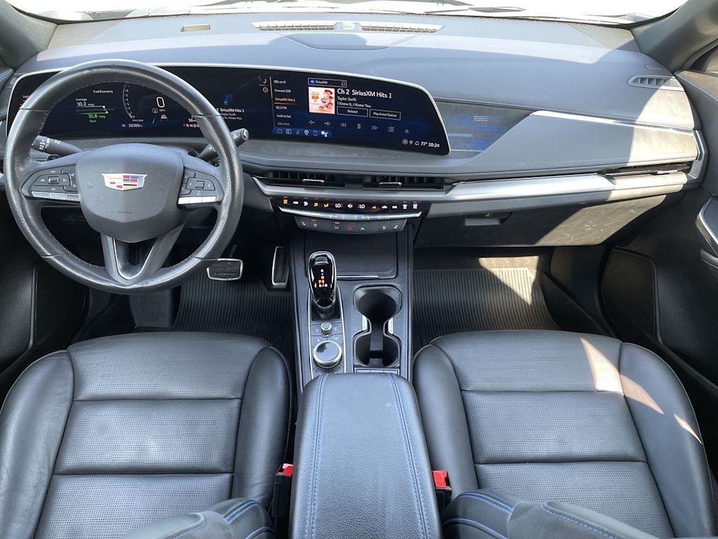 Thumbnail: 2024 Cadillac XT4 - 8