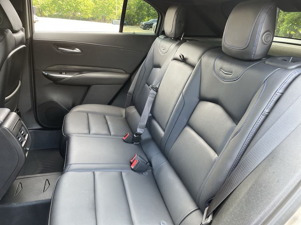 Thumbnail: 2024 Cadillac XT4 - 27