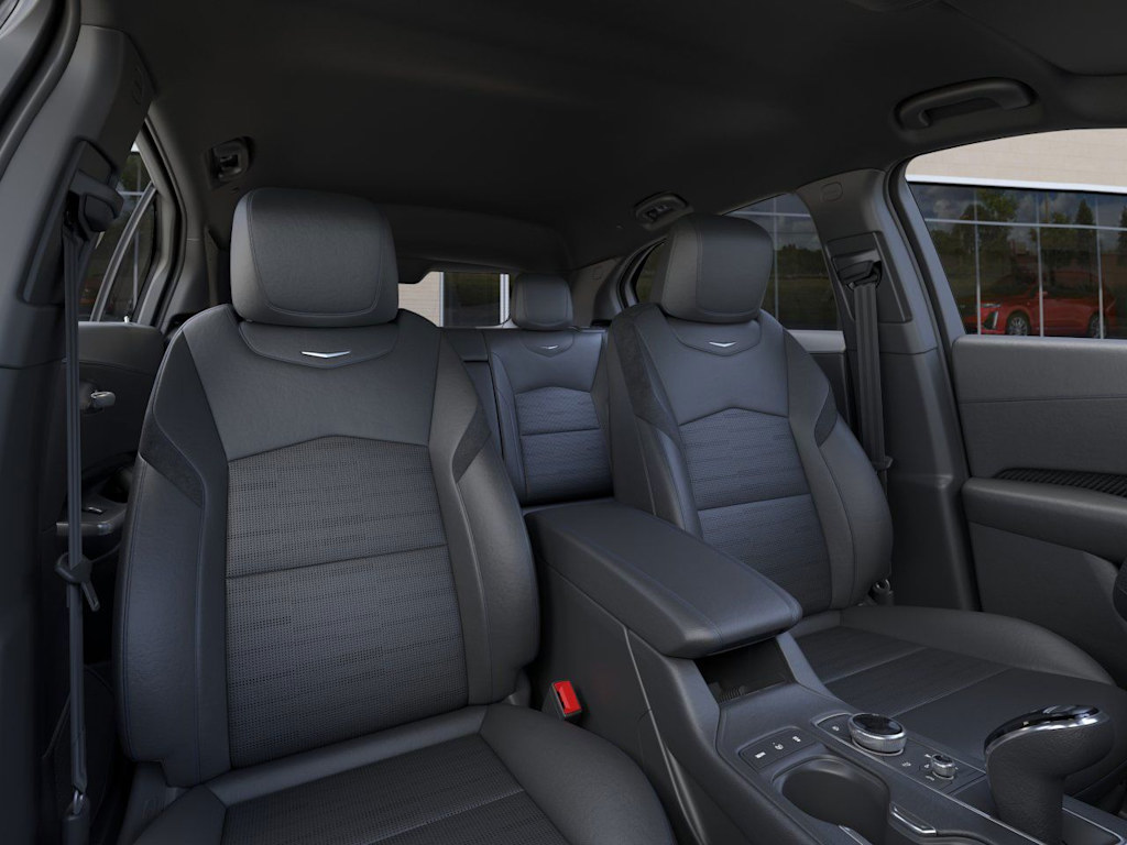 Thumbnail: 2025 Cadillac XT4 - 5