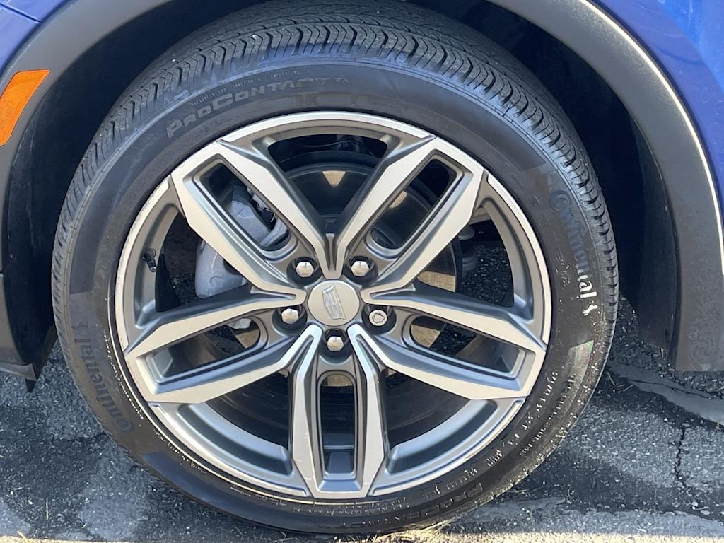 Thumbnail: 2023 Cadillac XT4 - 7