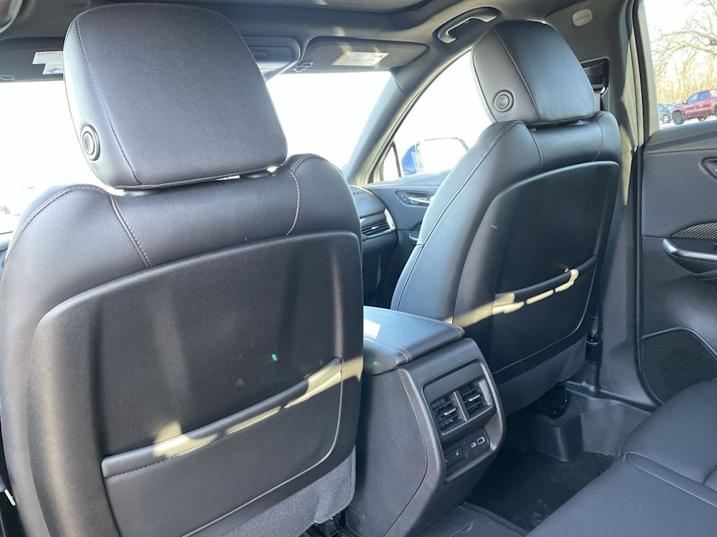 Thumbnail: 2023 Cadillac XT4 - 28