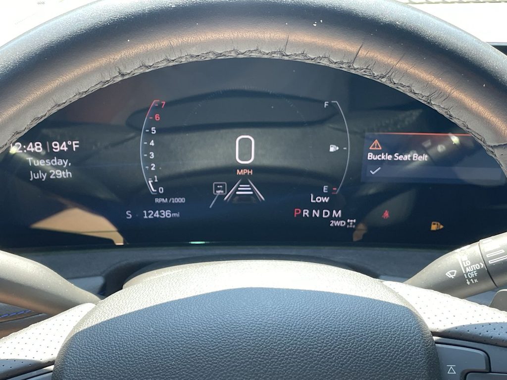 Thumbnail: 2024 Cadillac XT4 - 15