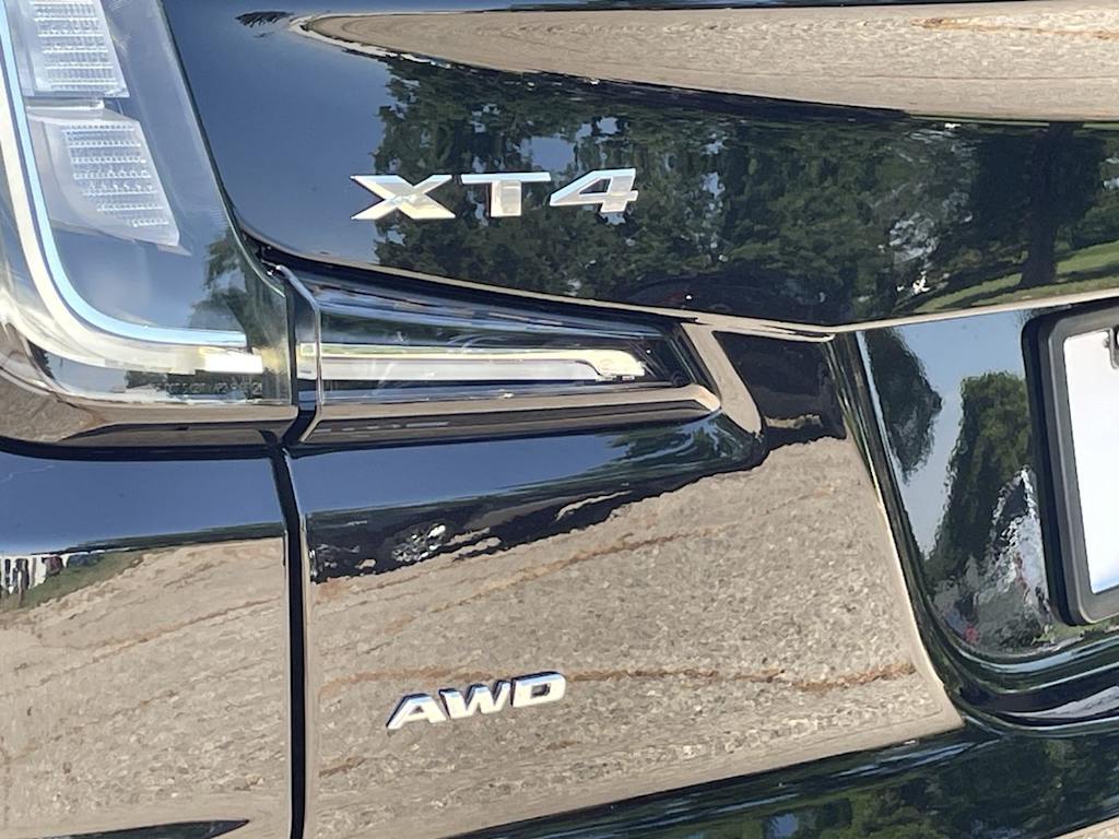 Thumbnail: 2024 Cadillac XT4 - 40