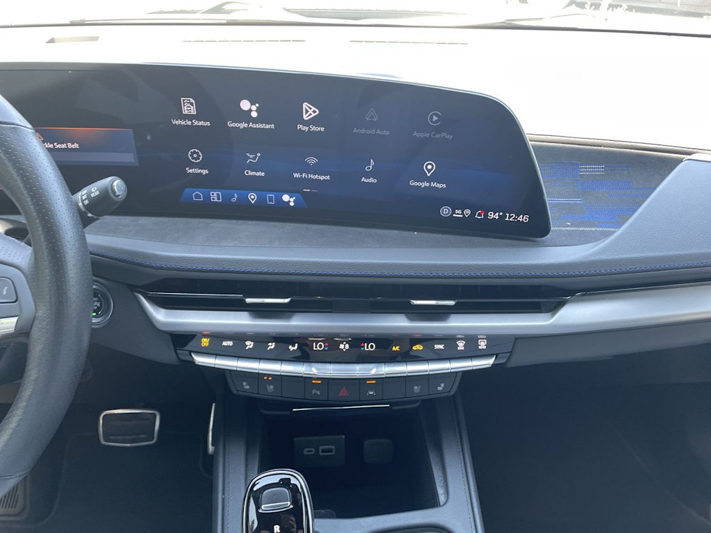 Thumbnail: 2024 Cadillac XT4 - 13
