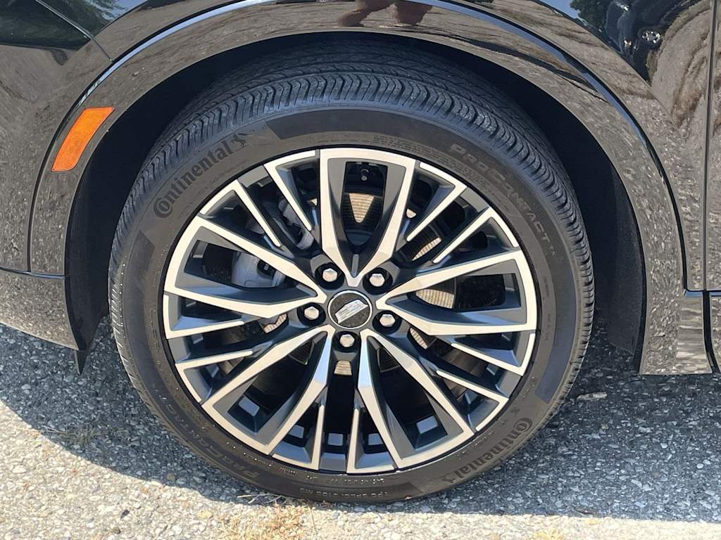 Thumbnail: 2024 Cadillac XT4 - 7