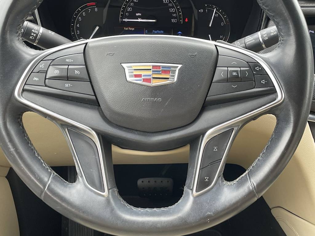 Thumbnail: 2018 Cadillac XT5 - 23